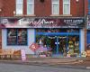 D&R Flowers and Giftware - Castleford