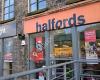 Halfords - Glossop Store