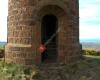 Hopetoun Monument and Byres Hill