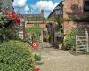The Stableyard 4 star Guest Accommodation & 4 star S/C Cottages